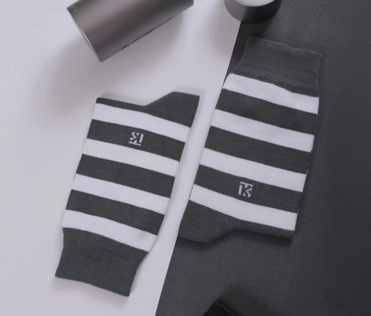 Kikitoes Luxe Signature Box – Stripes & Dots CollectionKikitoes