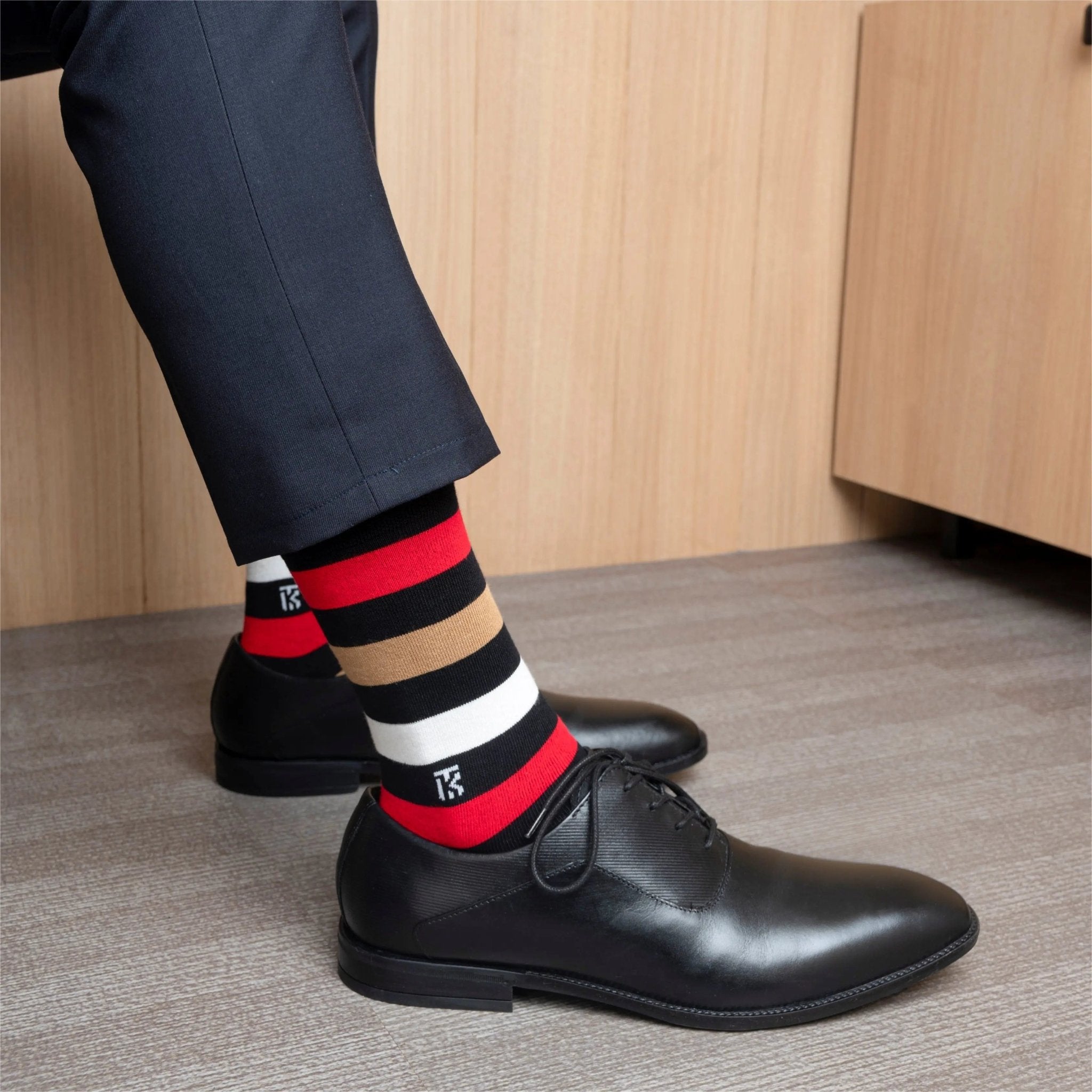 KIKITOES BAMBOO MEN CREW SOCKS | Urban Stripes | Power LineKikitoes