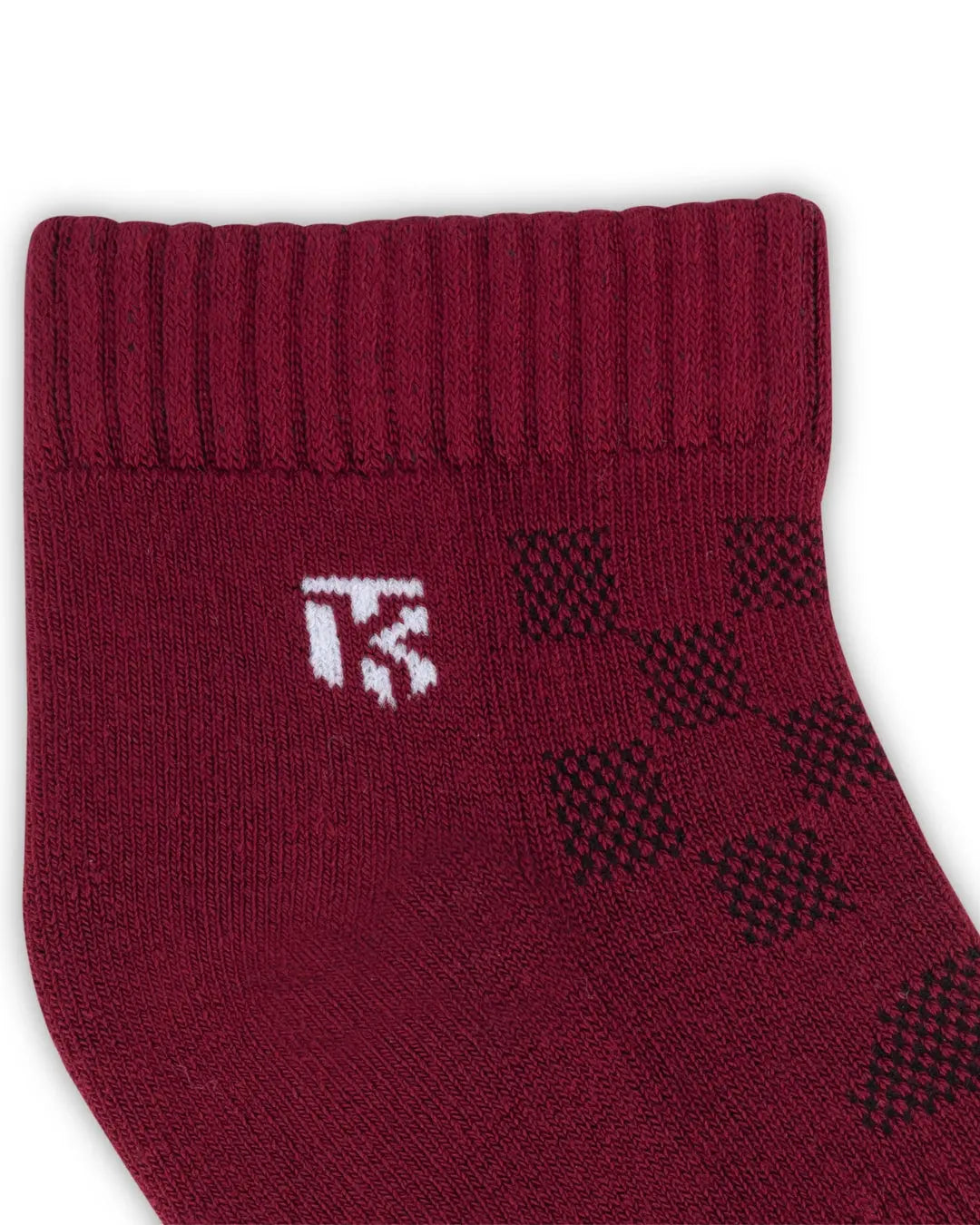 Men’s premium bamboo ankle socks from KIKITOES, displayed in multiple colours – ideal as sports socks or gym socks for active wear.