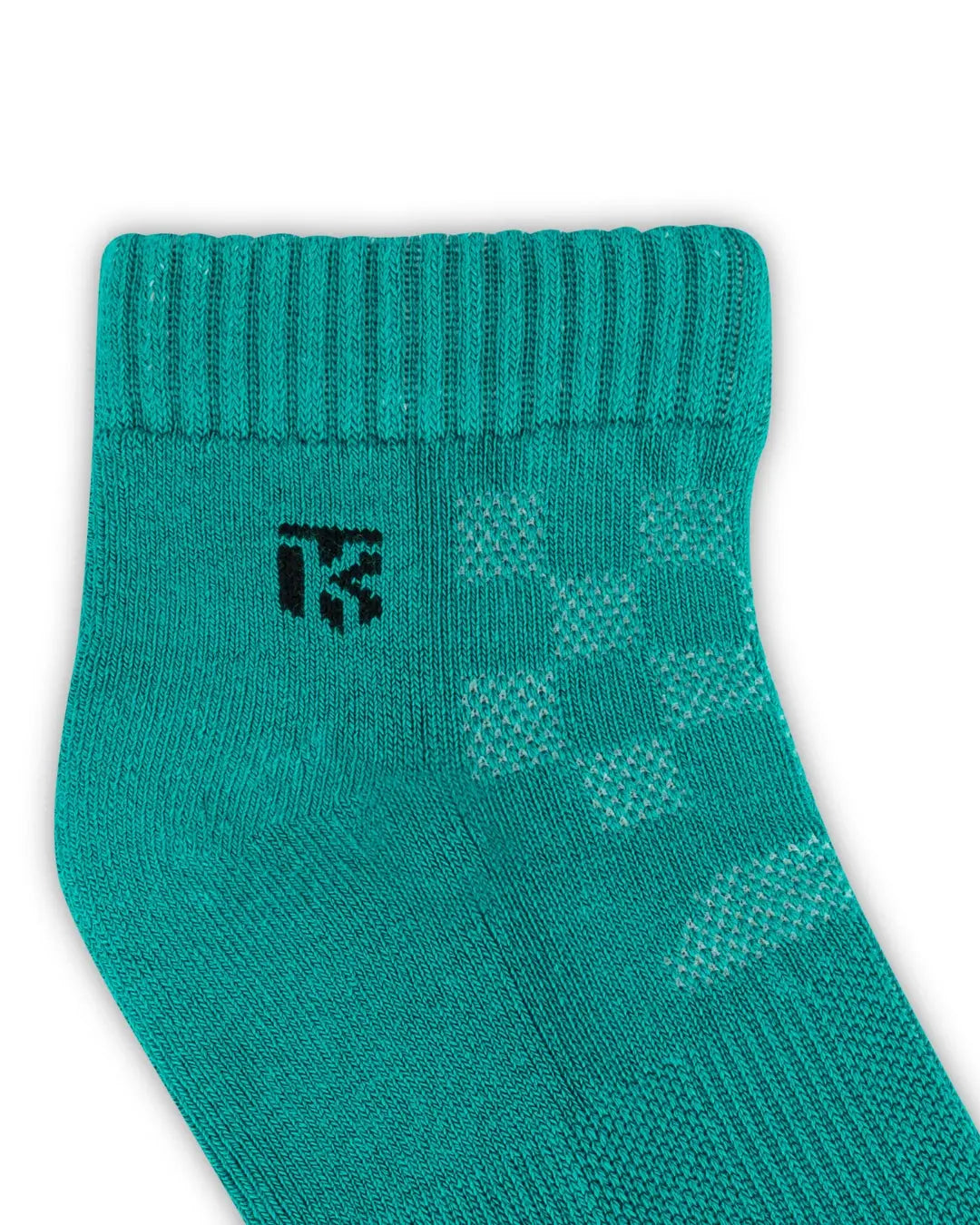 Men’s premium bamboo ankle socks from KIKITOES, displayed in multiple colours – ideal as sports socks or gym socks for active wear.