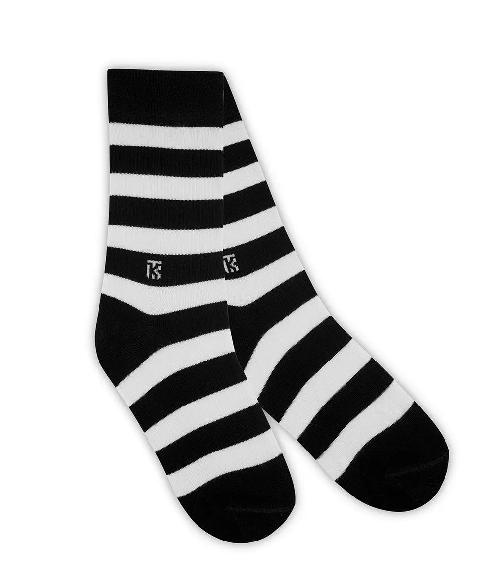 Kikitoes Luxe Signature Box – Everyday Sophistication featuring six pairs of premium bamboo combo socks set in Solid Black, Solid Beige, Black–White Polka, White–Navy Polka, Grey–White Stripes, and Black–White Stripes tones – crew socks for men.