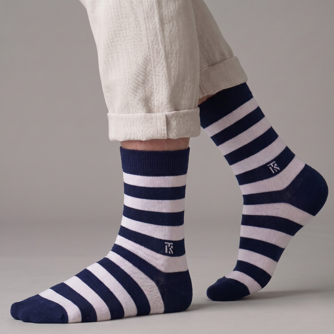KIKITOES BAMBOO MEN CREW SOCKS | Classic Stripes | Navy Blue with White