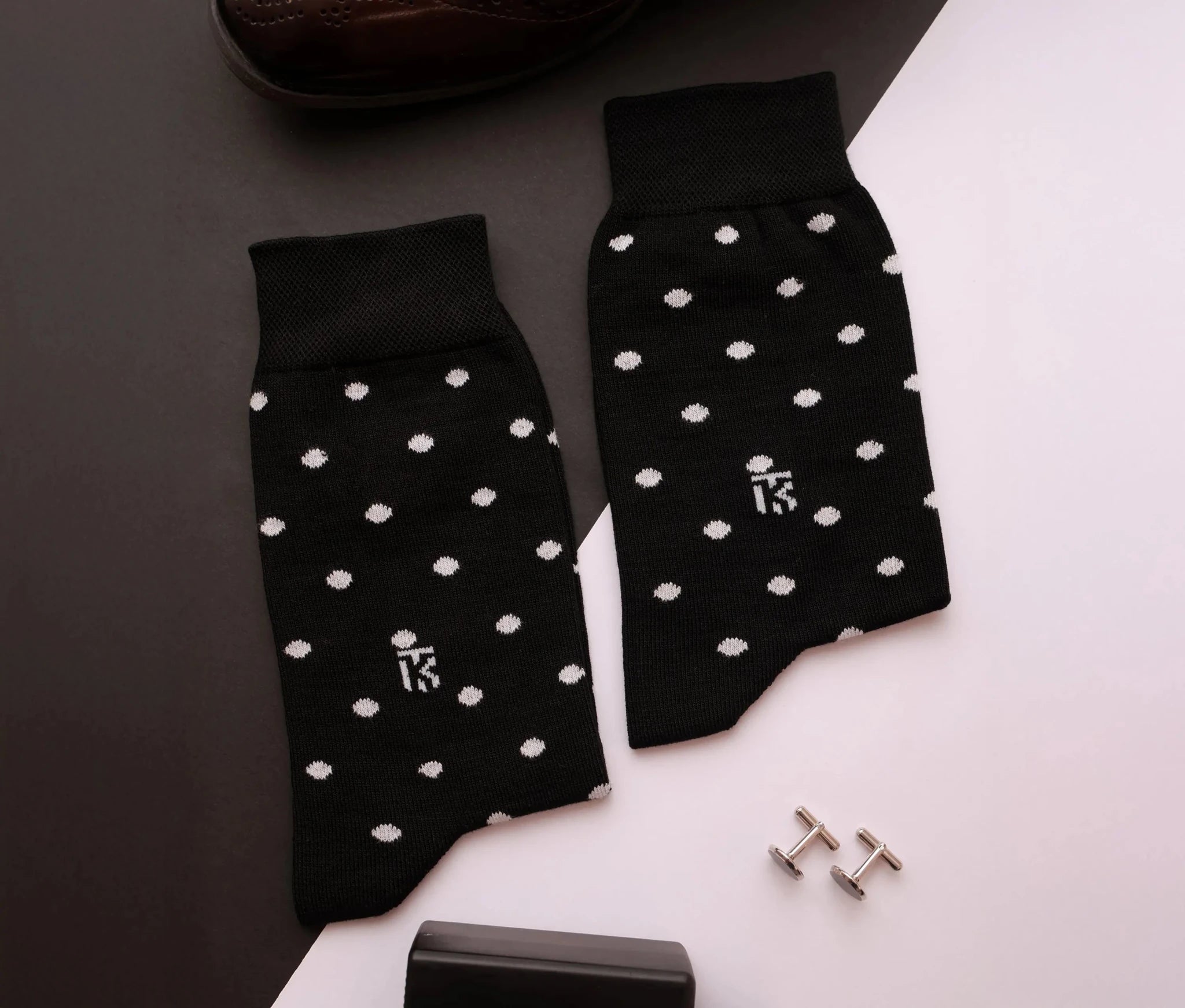 Trio Luxe Pack | White Stone - Black With White Stripe - Black + White PolkaKikitoes