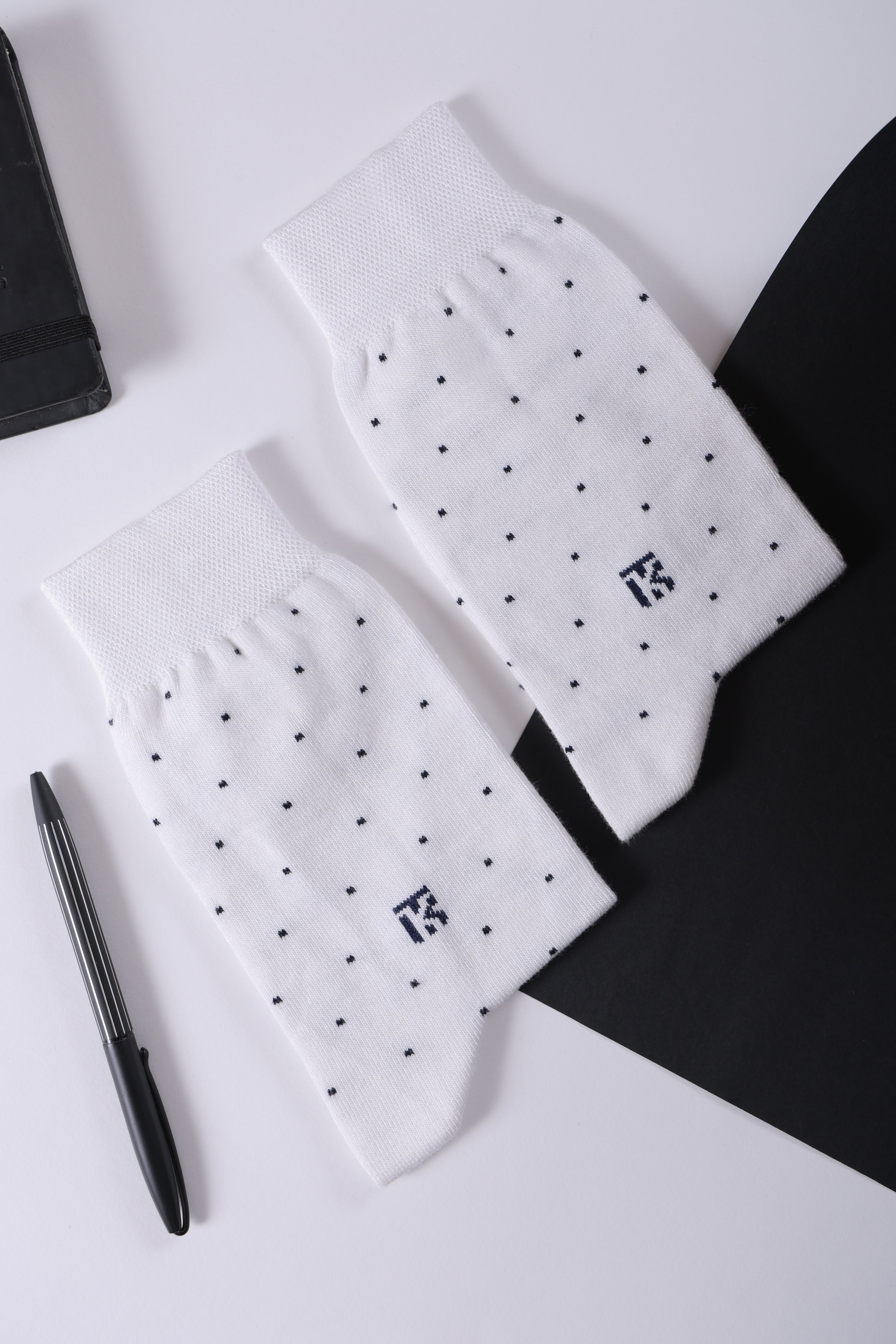 Bamboo Socks Pair| Kikitoes Crew Length Socks | White Colour with Navy Blue Dots Socks for Men | KIKI0029