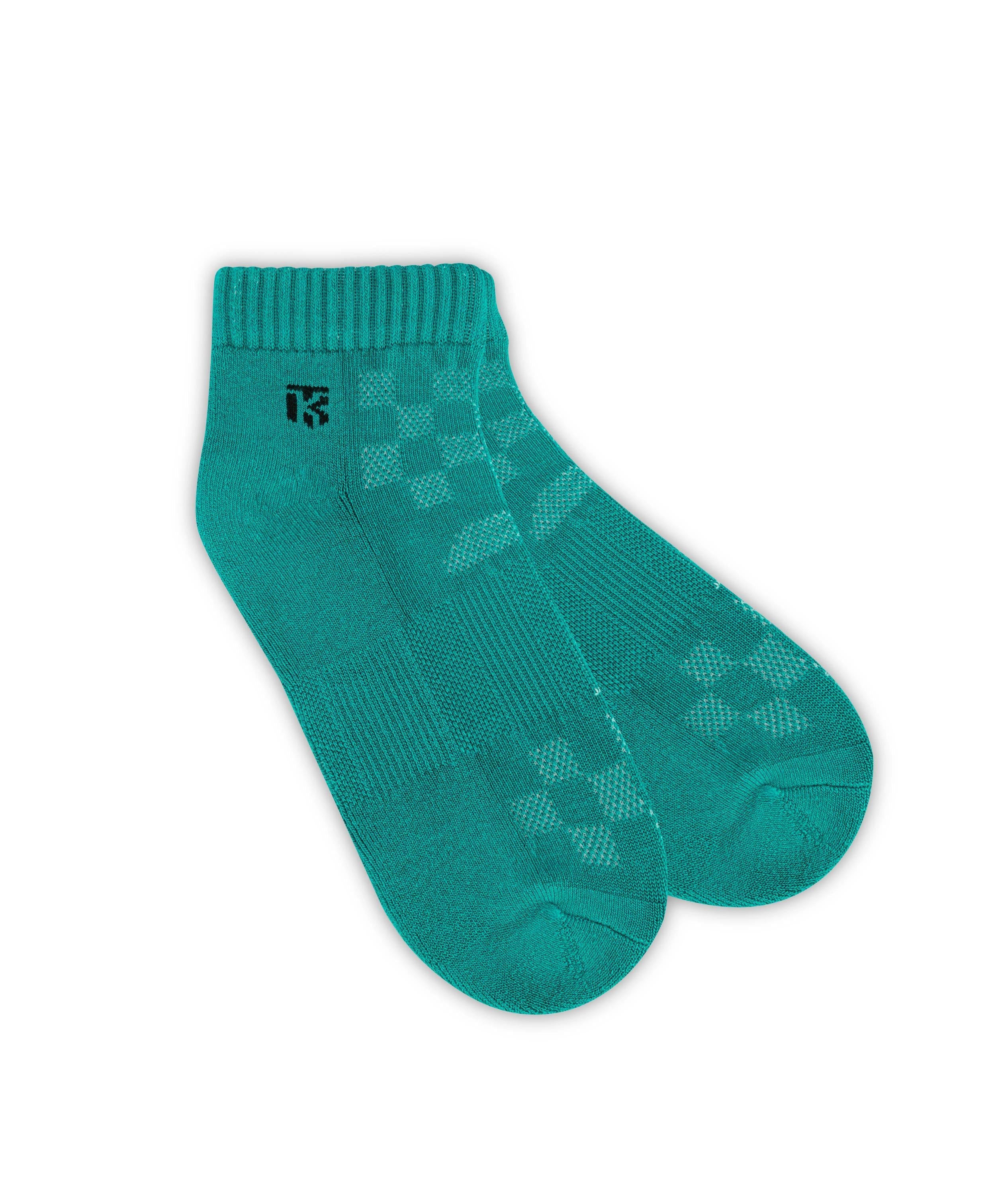 Kikitoes Bamboo Ankle Socks – Set of 8 pairs in colorful tones for men, ideal for sports and daily wear.