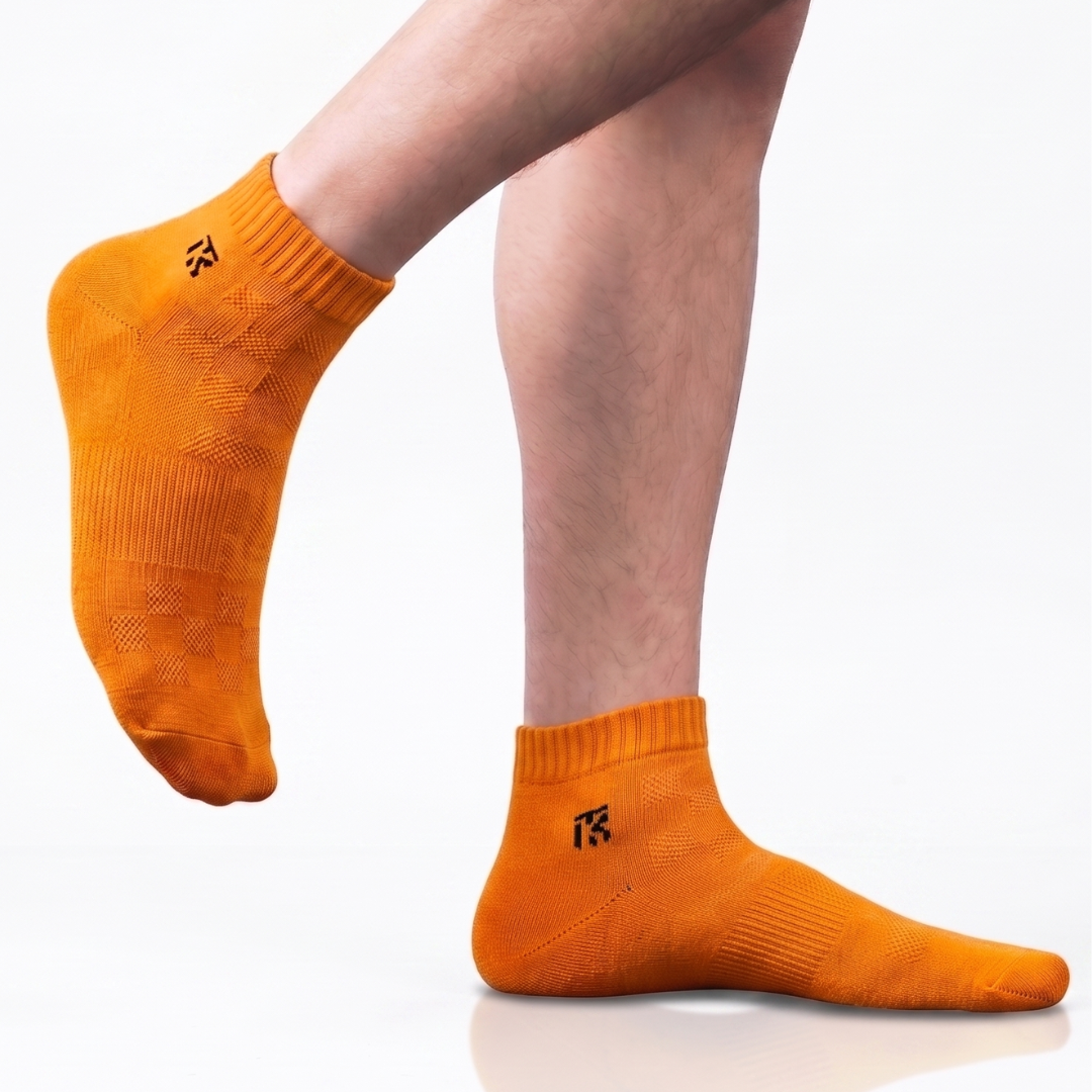 KIKITOES BAMBOO SPORTS SOCKS | Halloween Orange