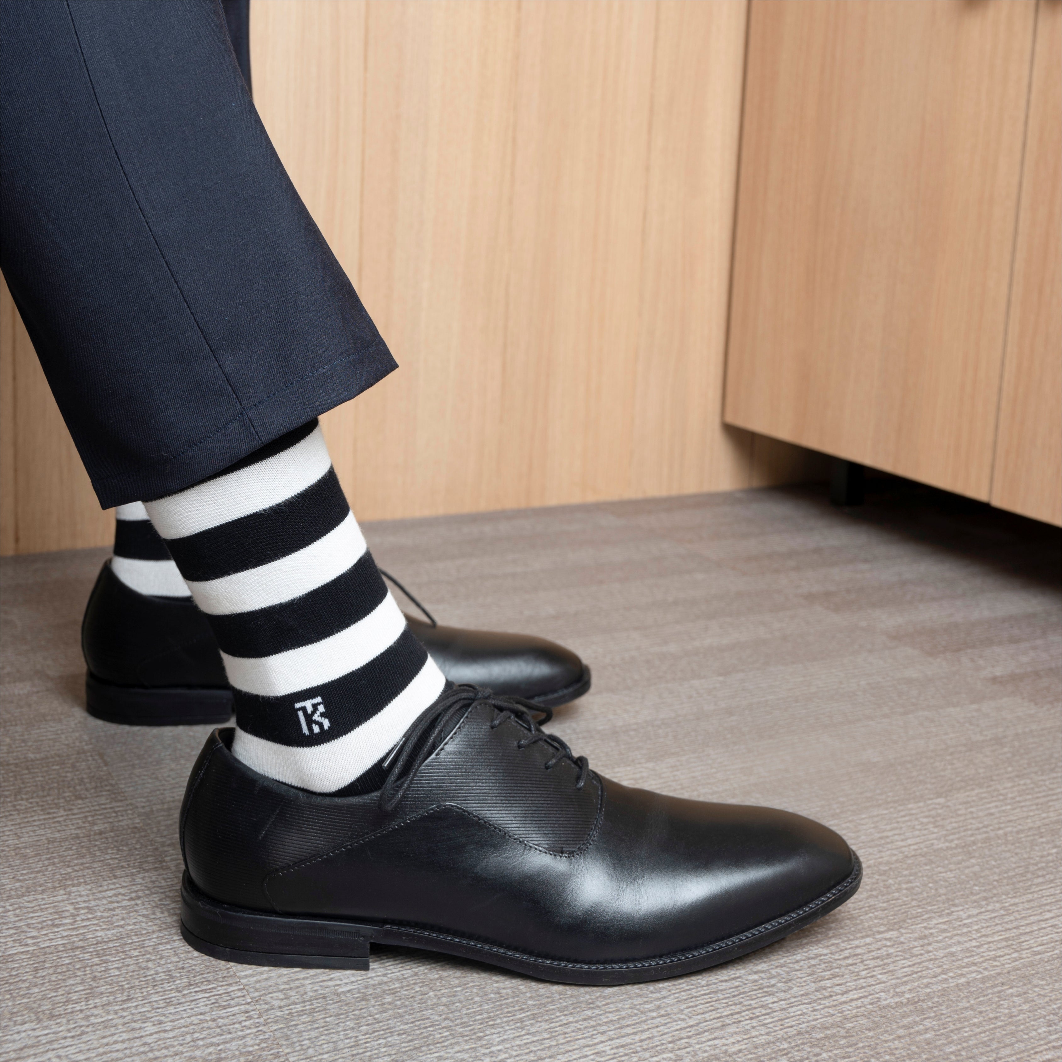 Bamboo Socks Pair | Kikitoes Crew Length Socks | Black Colour with White Stripes  Socks for Men | KIKI004