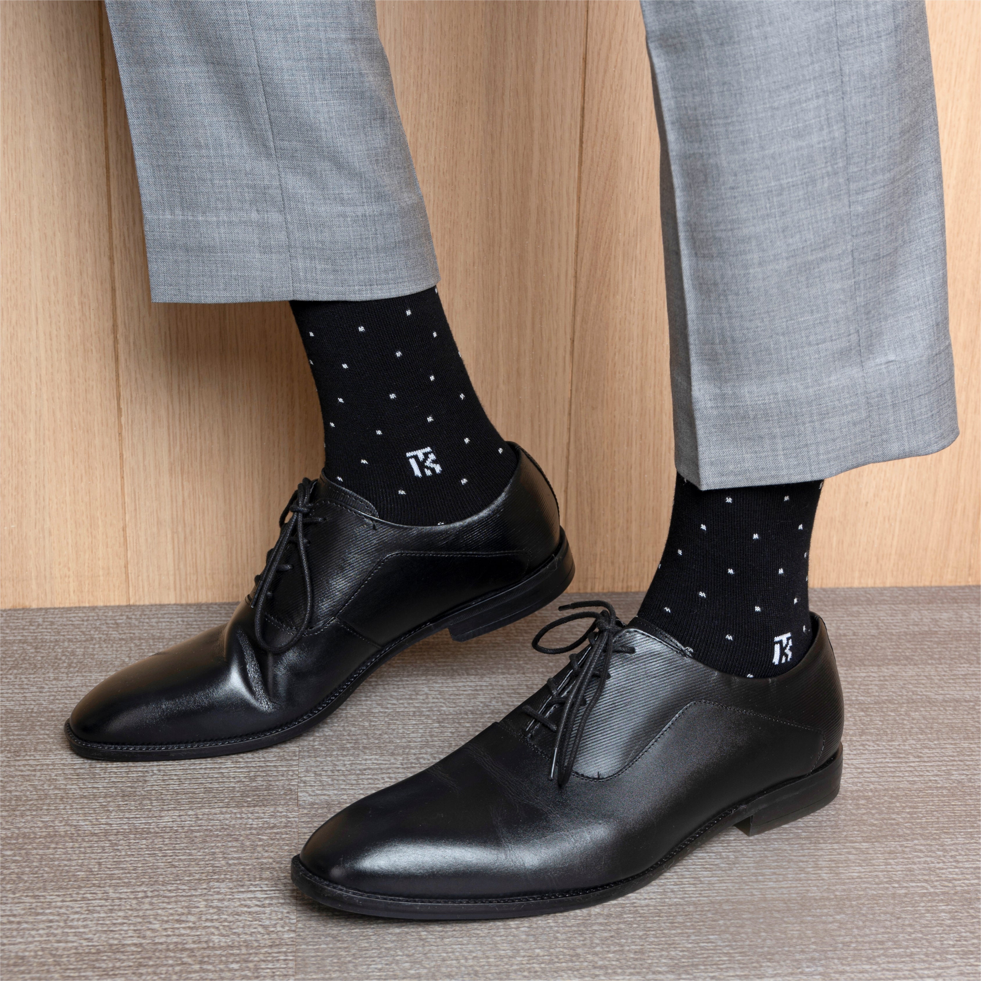 Bamboo Socks Pair | Kikitoes Crew Length Socks | Black Colour with White Dots  Socks for Men | KIKI0030