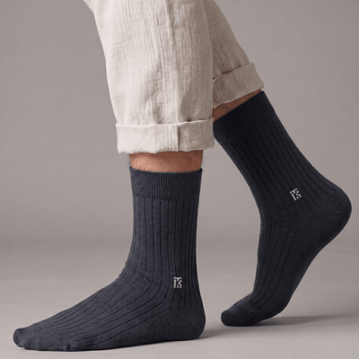 Kikitoes graphite grey ribbed bamboo crew socks