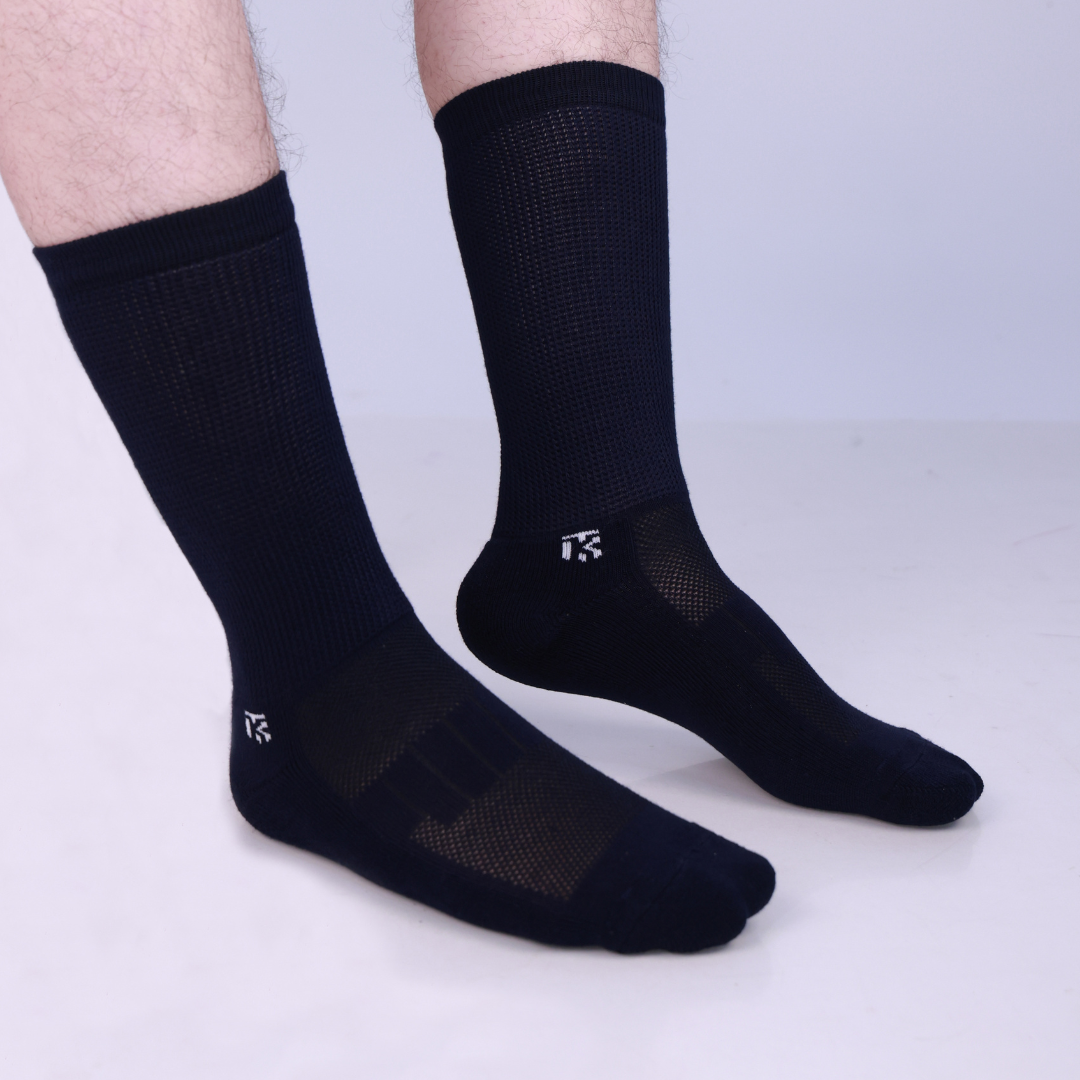 Navy blue diabetic socks made from breathable bamboo fabric for sensitive feet